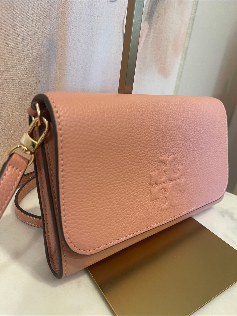 NWT Tory Burch Thea Flat Wallet Crossbody in Pink - Picture 3 of 6